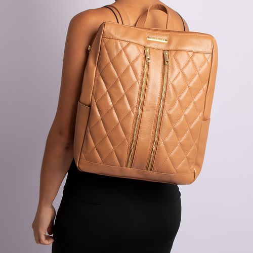 Mochila Couro Caramelo Matelassê