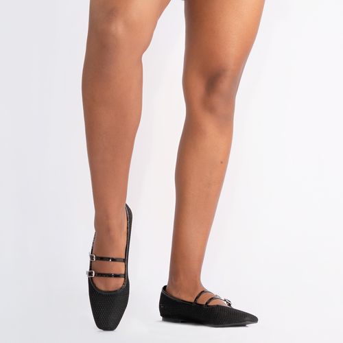 Sapatilha Boneca Preta Tela Fivelas