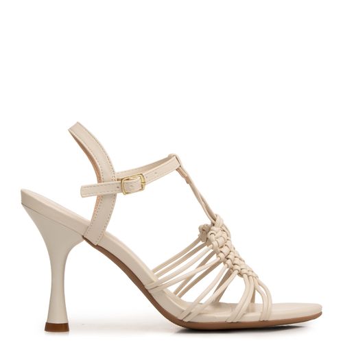 Sandália Off White Bico Folha Coração Macramê