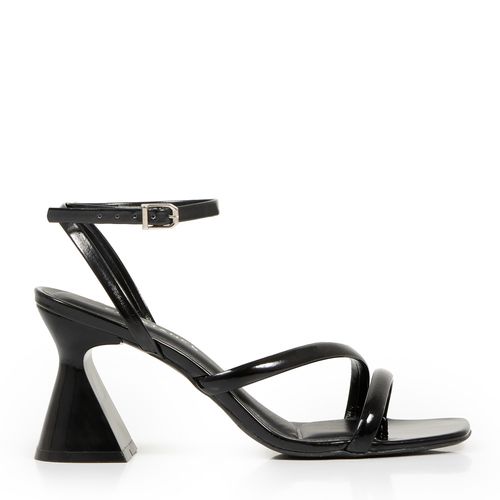 Sandália Tiras Verniz Preto