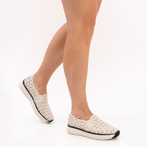 Slip On Off White Couro Recortes