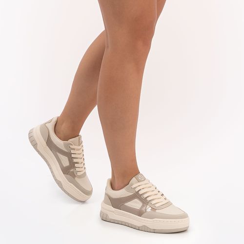 Tênis Cinza Recortes