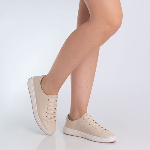Tênis Off White Couro