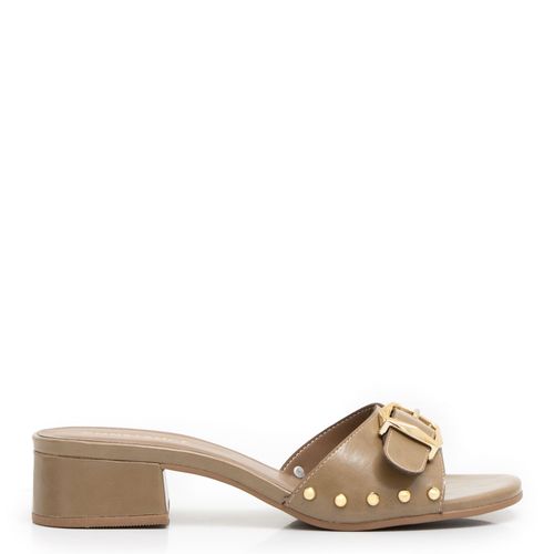 Tamanco Verde Fivela e Tachas