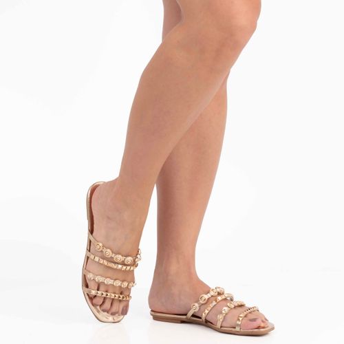 Rasteira Dourada Enfeites e Spikes