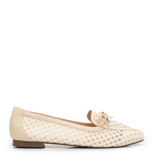 Mocassim Off White Tela Tramado com Laço
