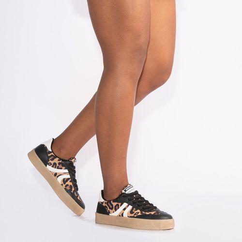 Tênis Animal Print Recortes