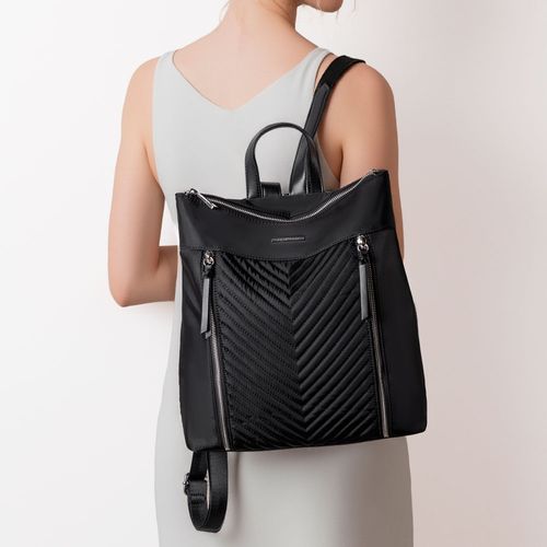 Mochila Matelassê Nylon Preta