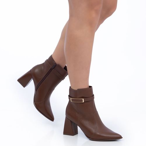 Ankle Boot Marrom Couro Enfeite Passador