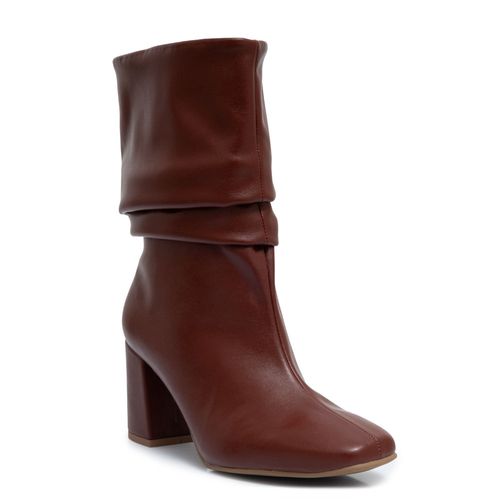 Bota Marrom Slouchy