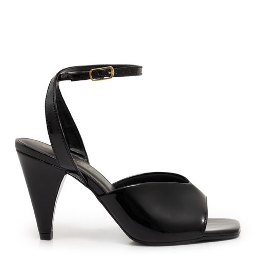 Sandália Preta Verniz Salto Alto