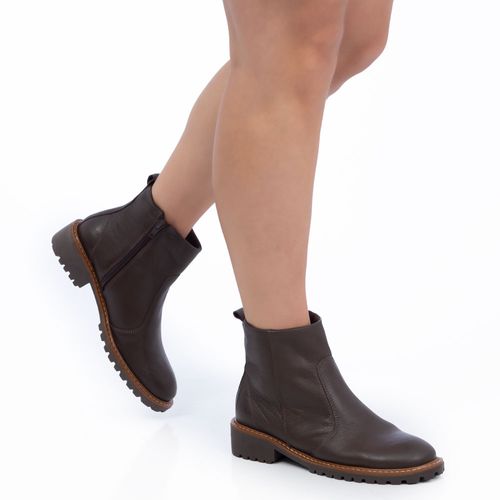 Bota Marrom Couro Tratorado