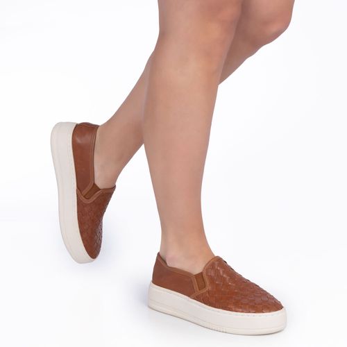Slip On Caramelo Tressê Couro