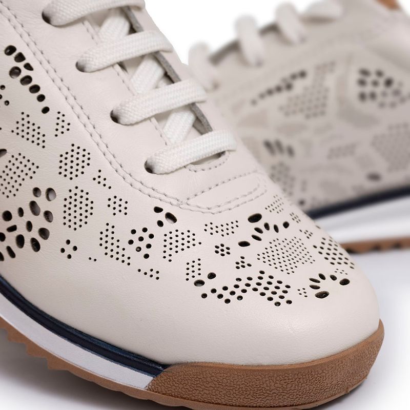 15330034_8
